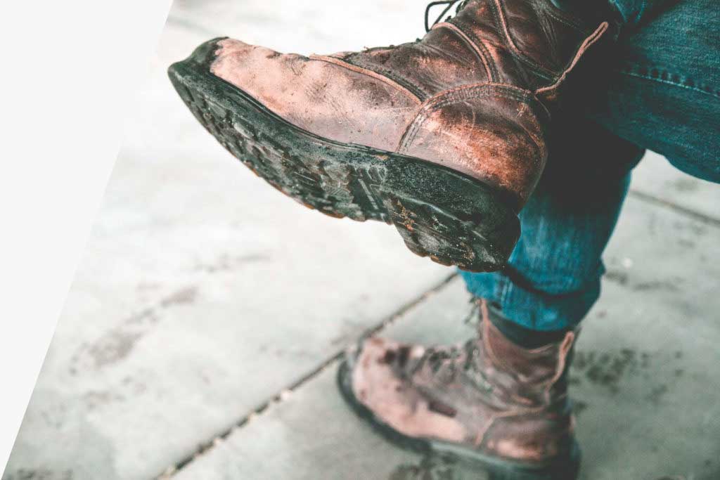 Hero Boot image - light grey